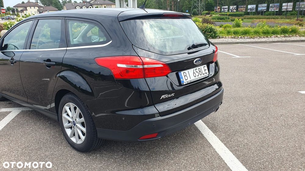 Ford Focus 2.0 TDCi Titanium ASS - 4