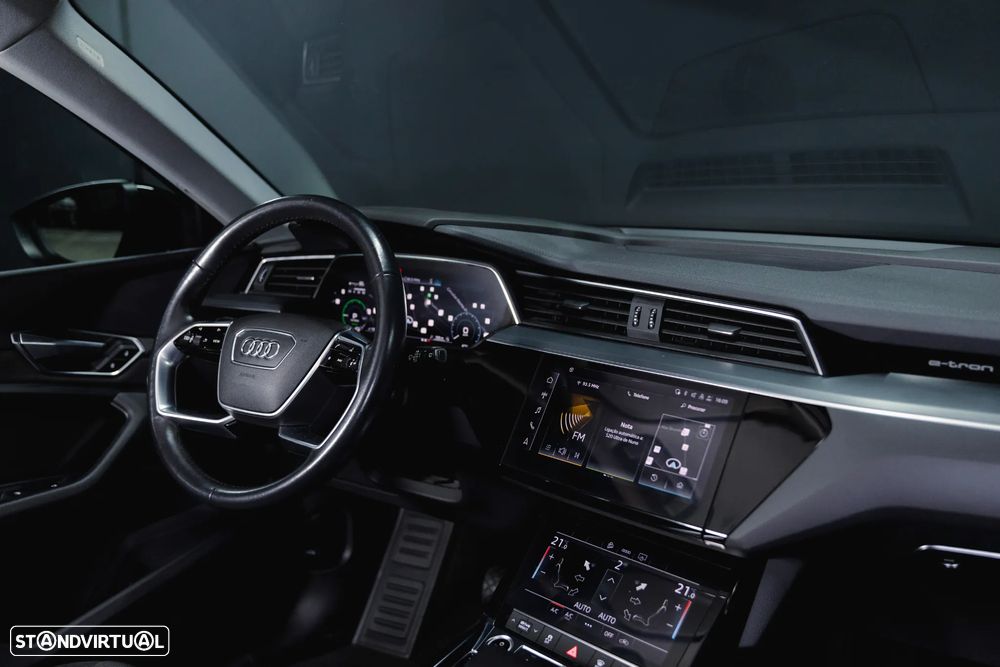Audi e-tron 50 quattro - 8