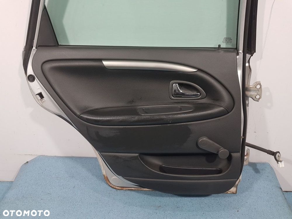 VOLVO V40 I 2-GI LIFT KOMBI DRZWI TYŁ LEWE - 10