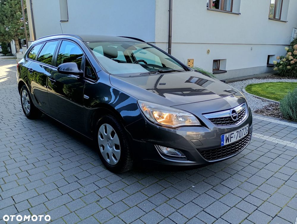 Opel Astra - 2