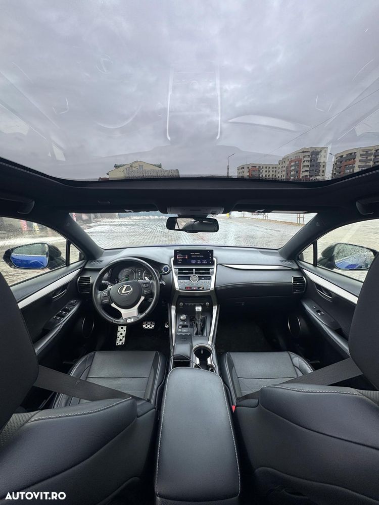 Lexus Seria NX 300h F Sport - 4