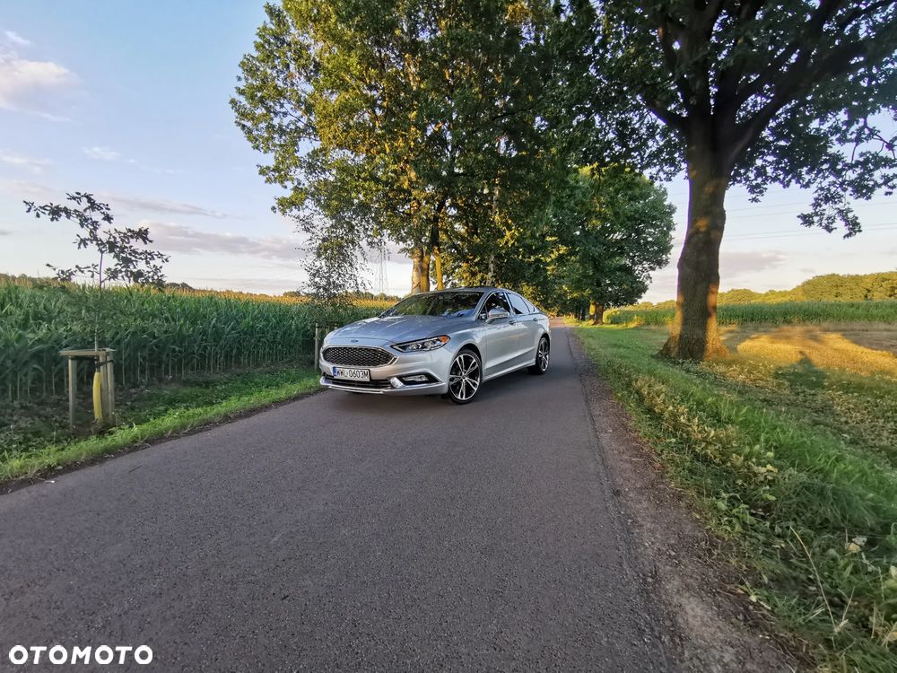 Ford Fusion 2.0 EcoBoost Titanium - 1