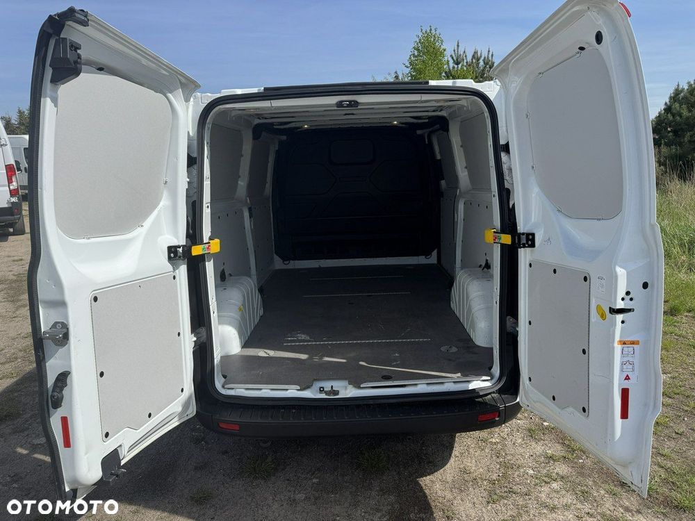 Ford Transit Custom - 9