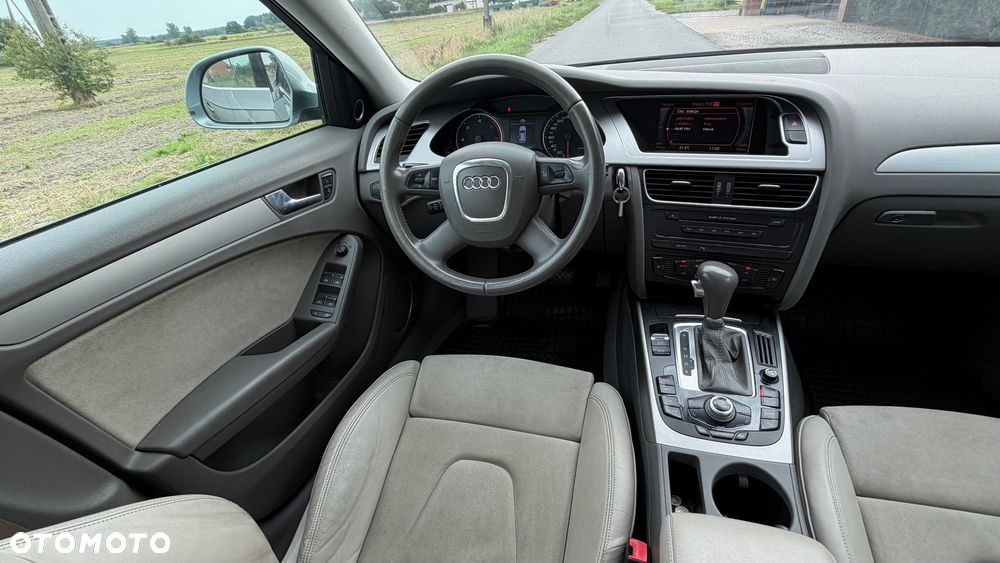 Audi A4 Avant 3.0 TDI DPF quattro S tronic S line Sportpaket - 34