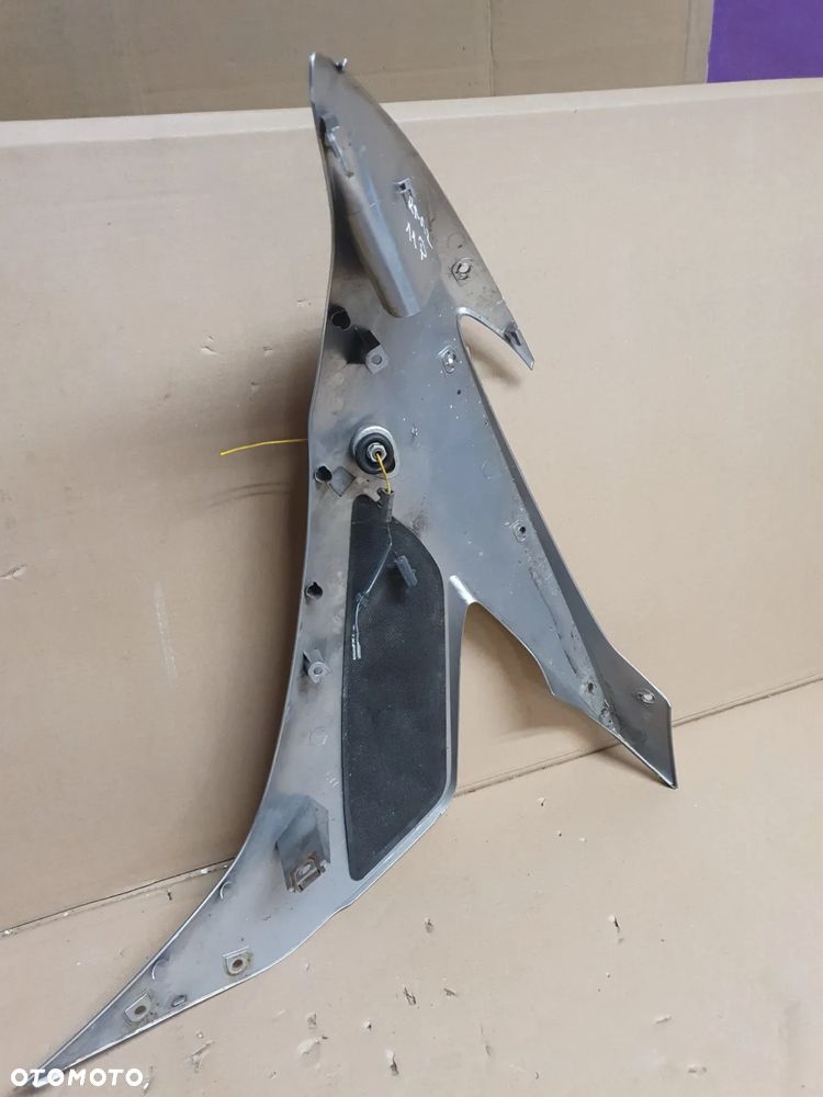 Yamaha YZF-R1 1000 RN12 (2004 - 2006) Owiewka prawa - 3