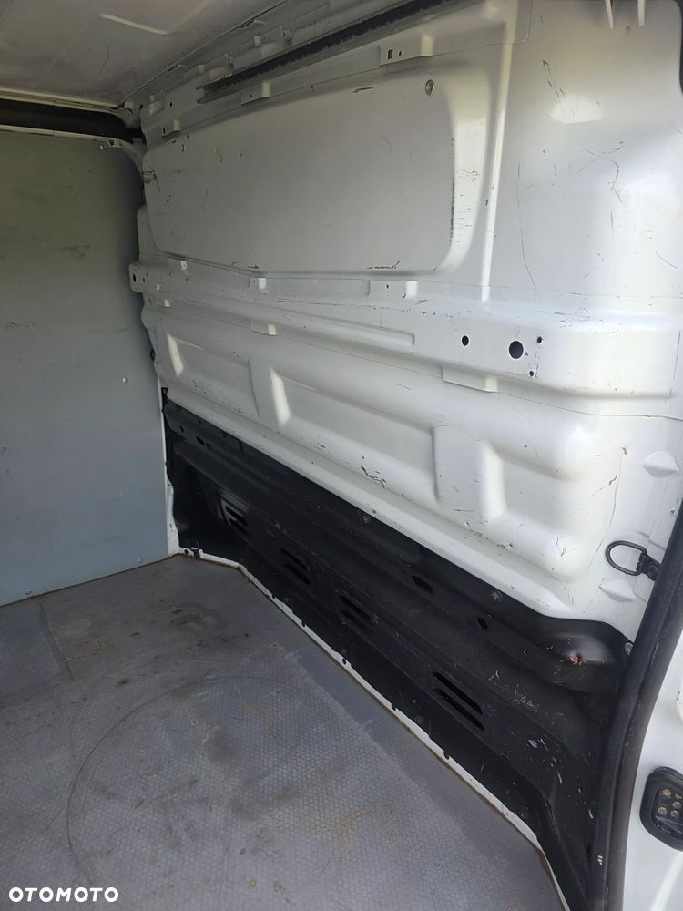 Renault Trafic opel vivaro L2H1 niski przebieg vito talento - 22