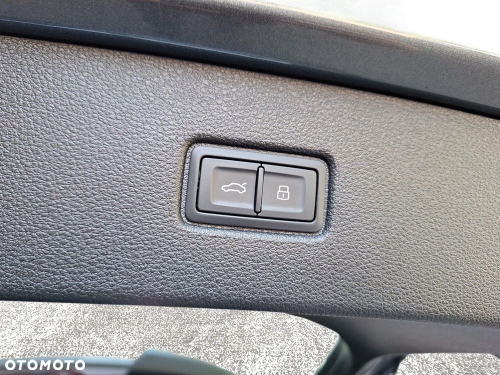 Audi Q7 - 36