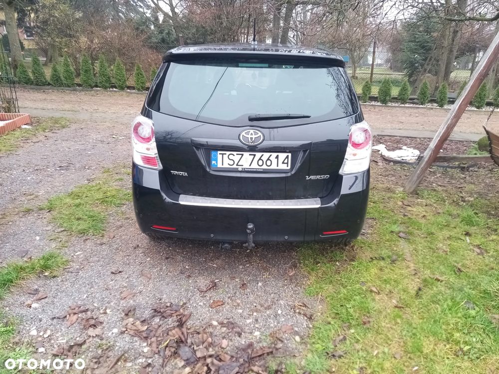 Toyota Verso - 3