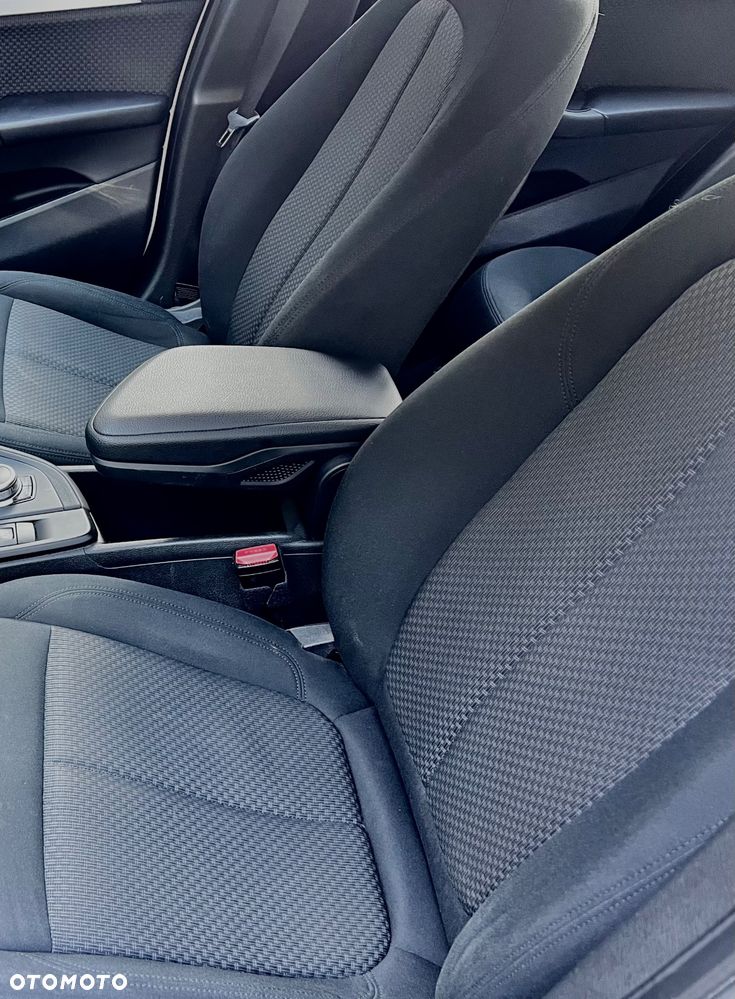 BMW X1 sDrive18i GPF Advantage - 29