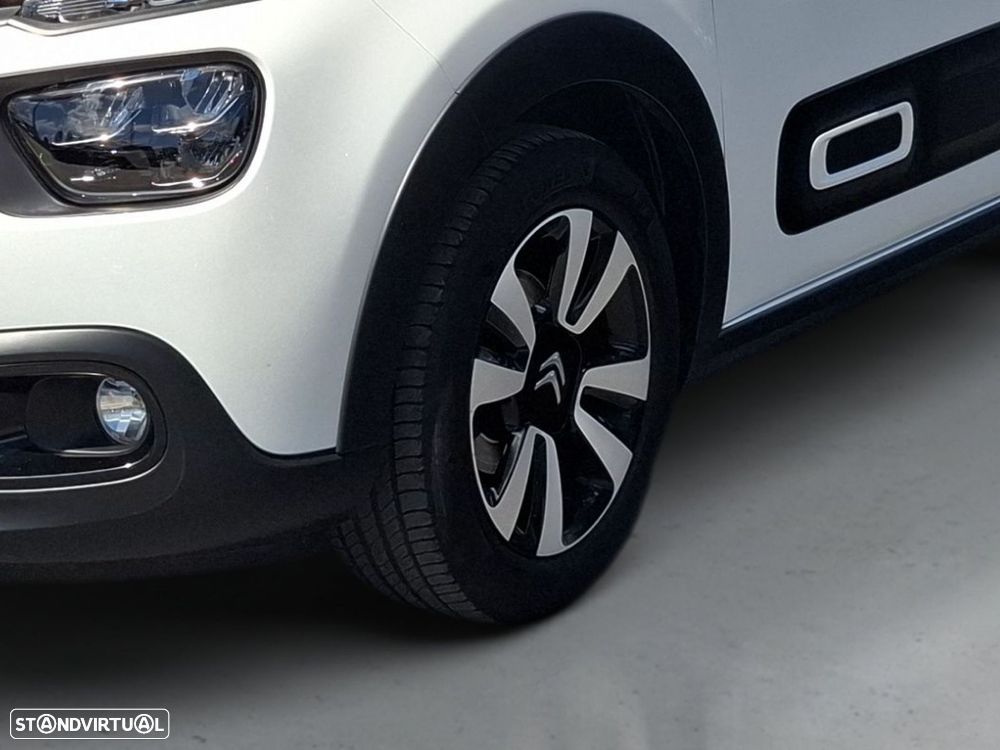 Citroën C3 1.2 PureTech Shine - 4