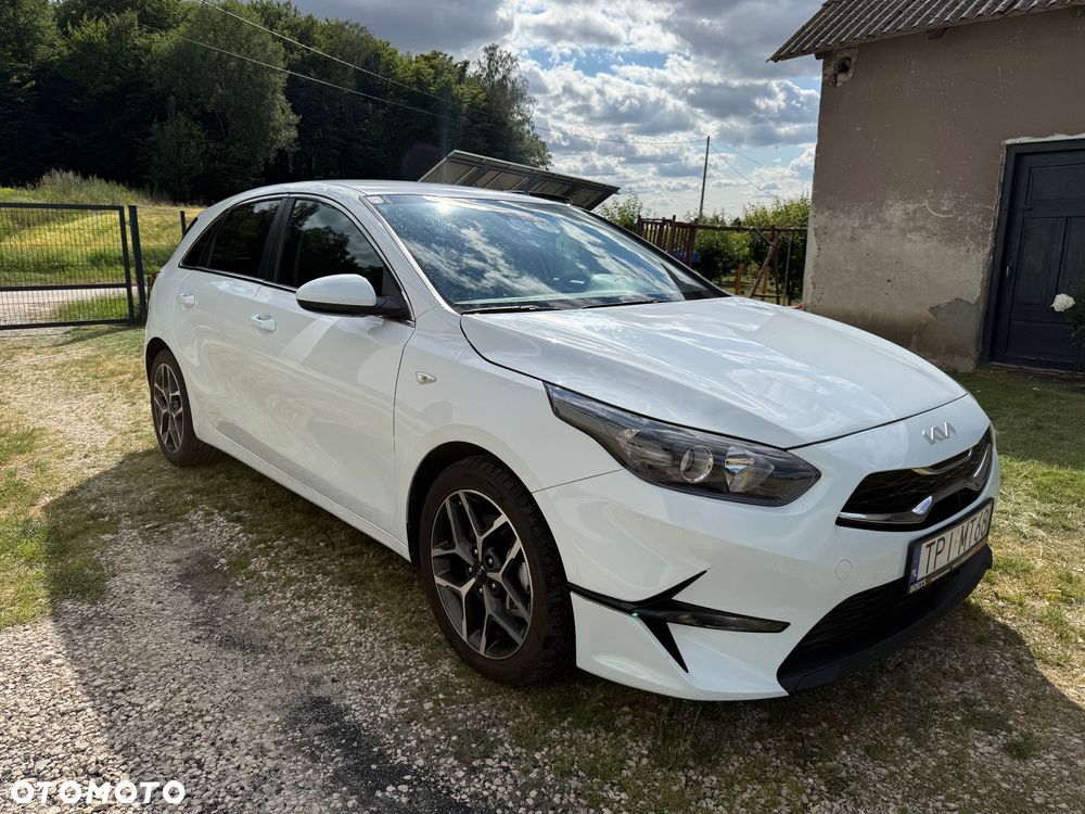 Kia Ceed - 4
