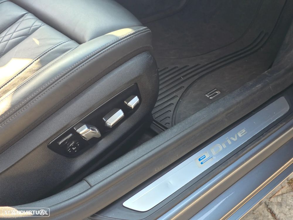 BMW 530 e iPerformance Line Luxury - 13