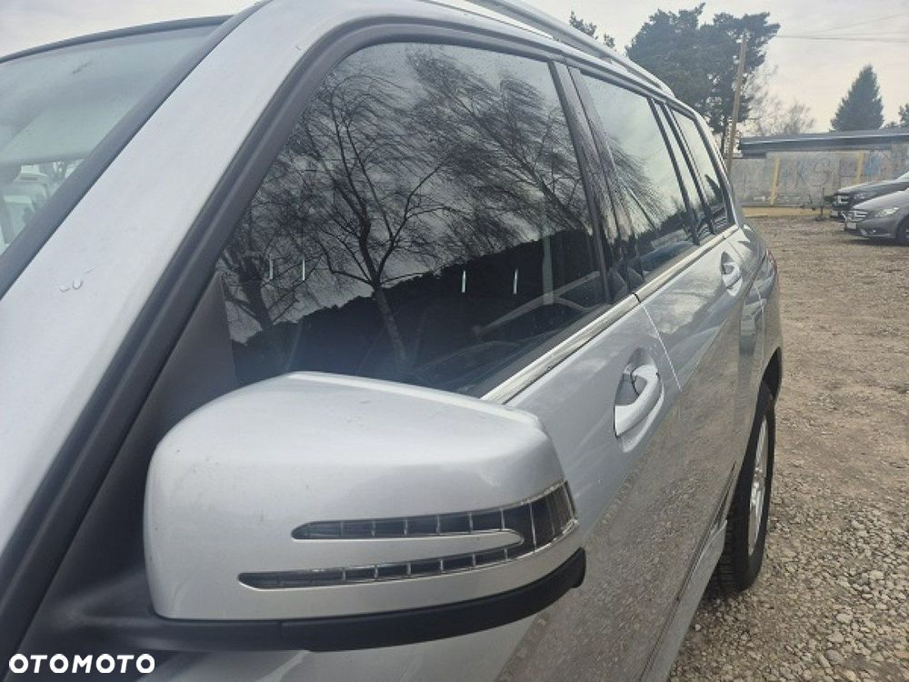 Mercedes-Benz GLK - 8