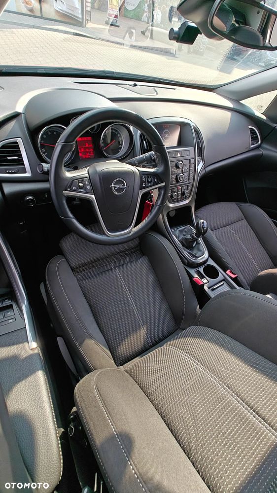 Opel Astra 1.6 SIDI Turbo ecoFLEX Start/Stop Innovation - 12