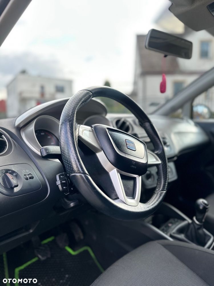 Seat Ibiza 1.4 16V Style - 12