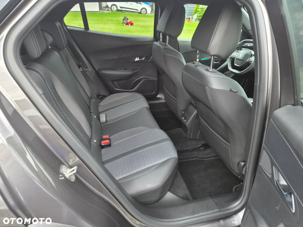 Peugeot 2008 PureTech 130 EAT8 Allure Pack - 14