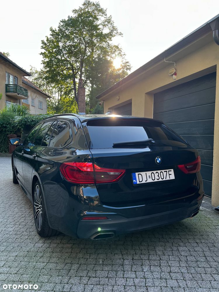 BMW Seria 5 530i M Sport sport - 4