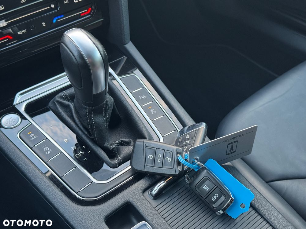 Volkswagen Arteon 2.0 TDI SCR 4Motion DSG R-Line - 34