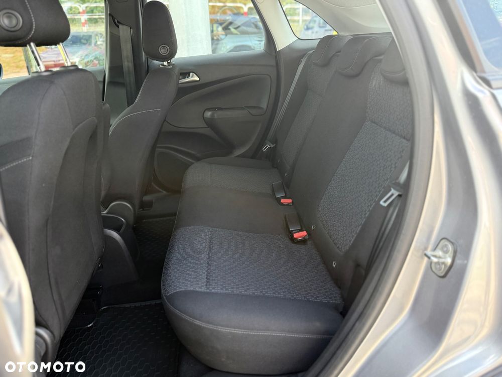 Opel Crossland X - 16