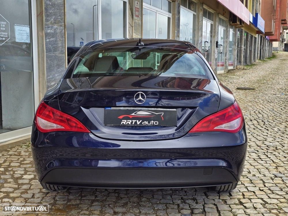 Mercedes-Benz CLA 180 d Urban - 13
