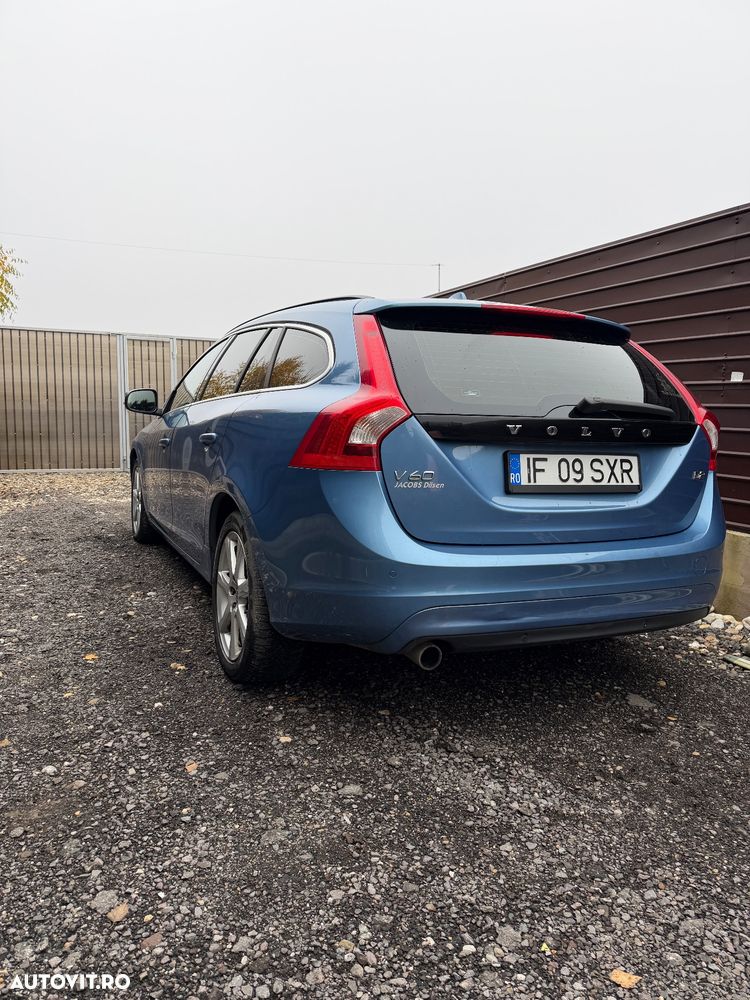 Volvo V60 D2 - 3