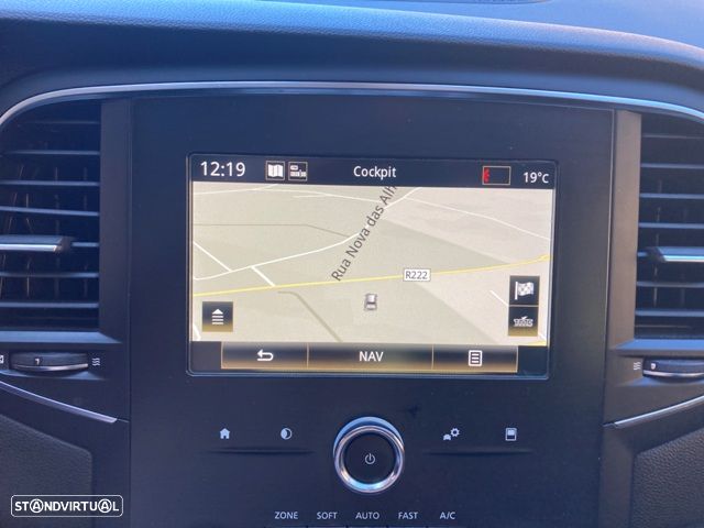 Renault Mégane Sport Tourer 1.3 TCe Limited - 20