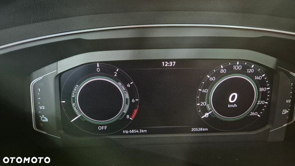 Volkswagen Tiguan - 4
