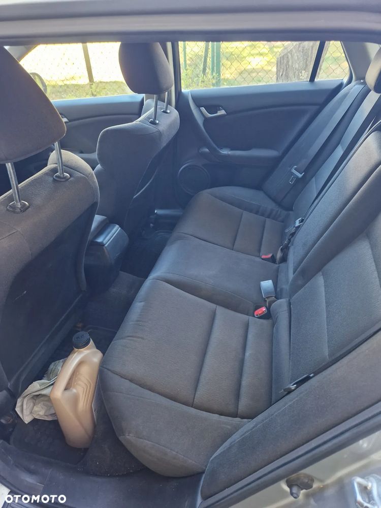 Honda Accord 2.2d Elegance - 9