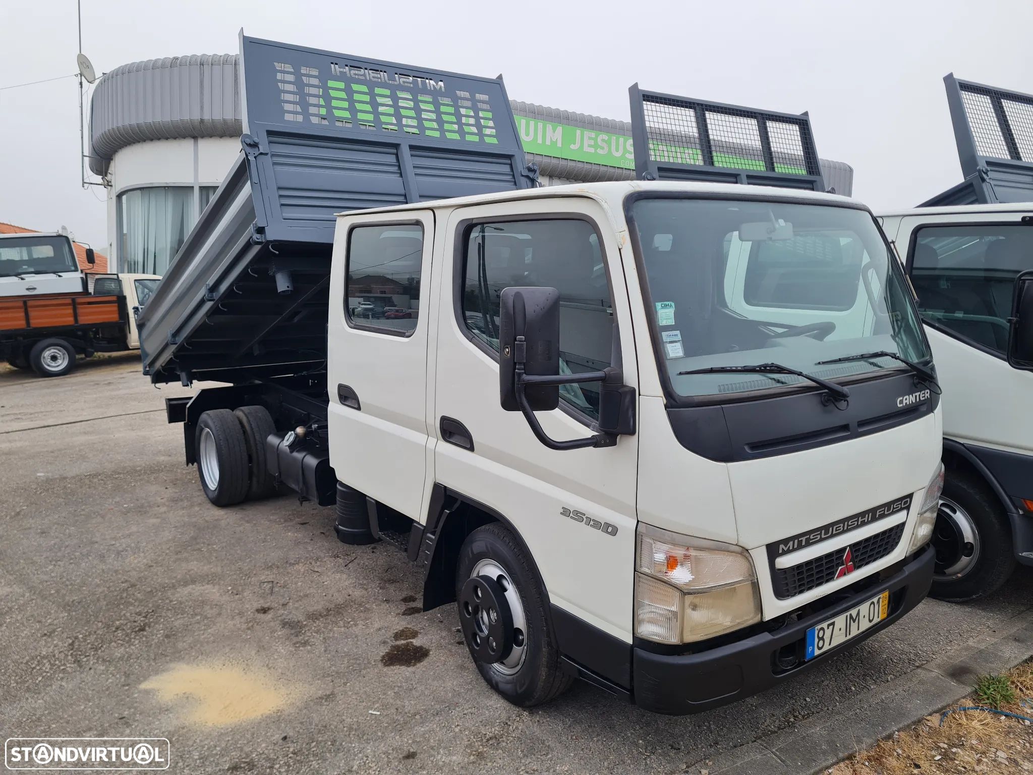 Mitsubishi Canter Fuso 3S13 Tribasculante Cabine Dupla - 1
