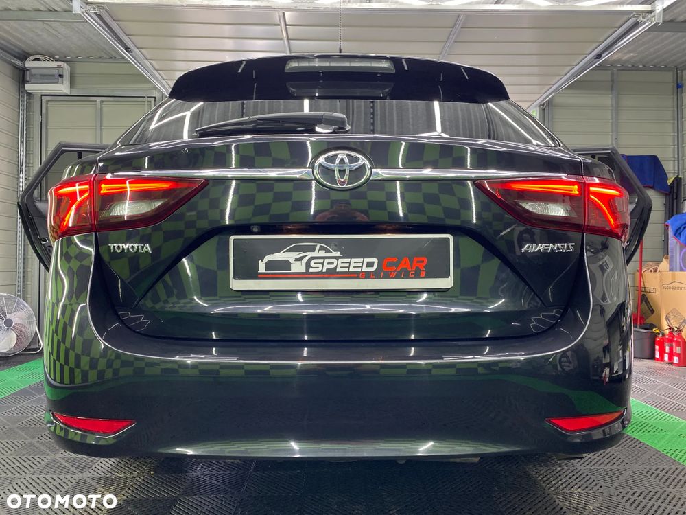 Toyota Avensis 2.0 D-4D Prestige - 5