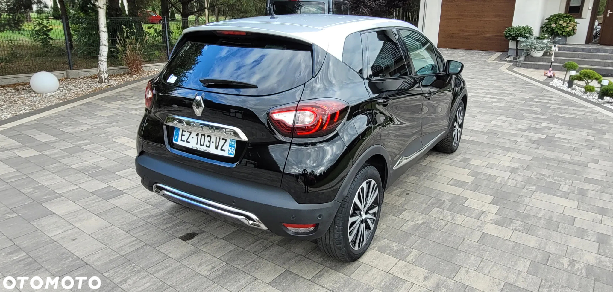 Renault Captur ENERGY TCe 120 EDC Initiale Paris - 4