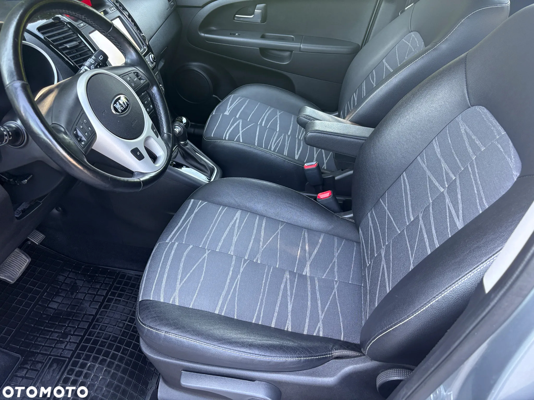 Kia Venga 1.6 Business Line - 14