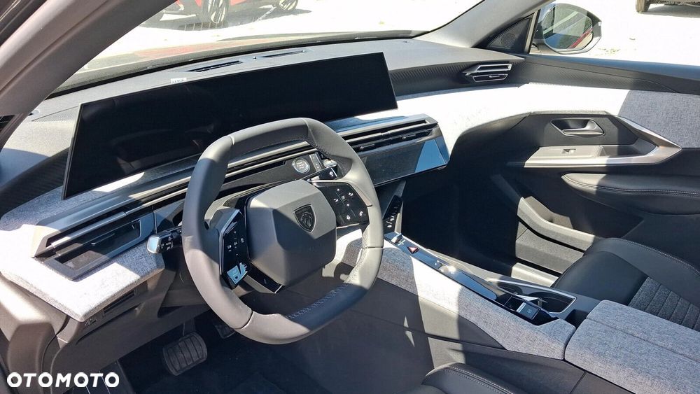 Peugeot 3008 1.2 PureTech mHEV Business e-DCS6 - 18