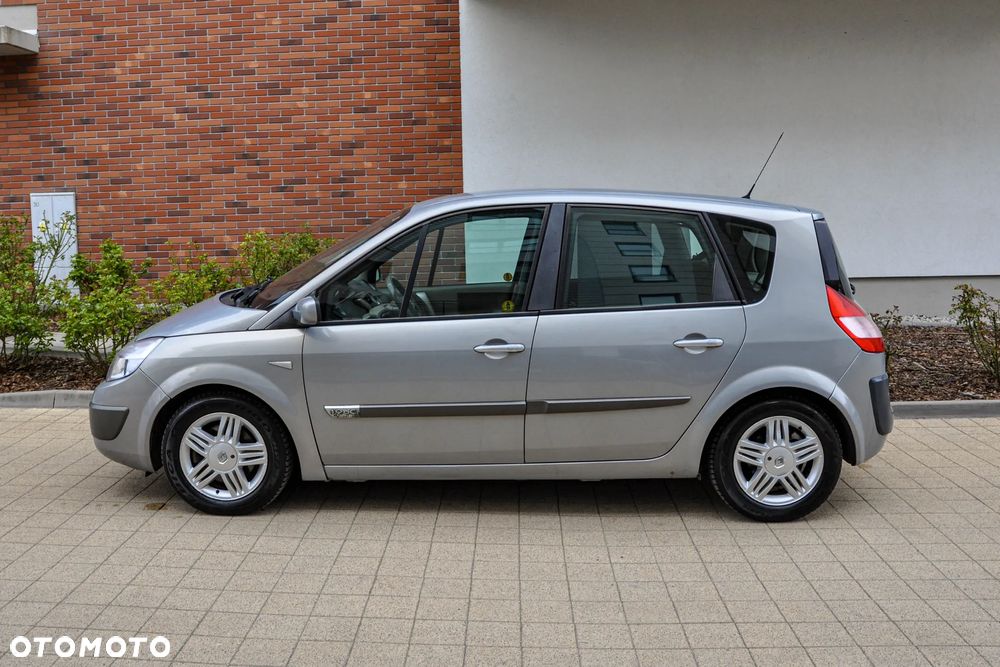 Renault Scenic - 2