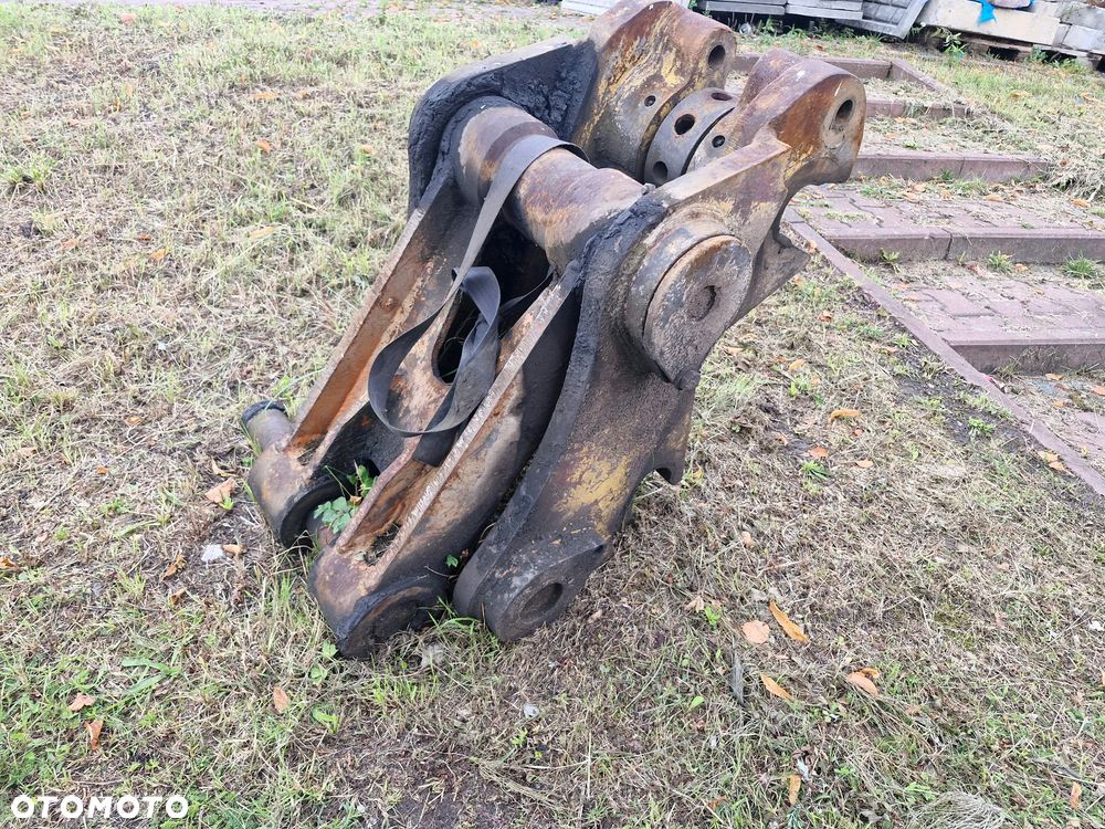 Szybkozłącze hydrauliczne do koparki - 1