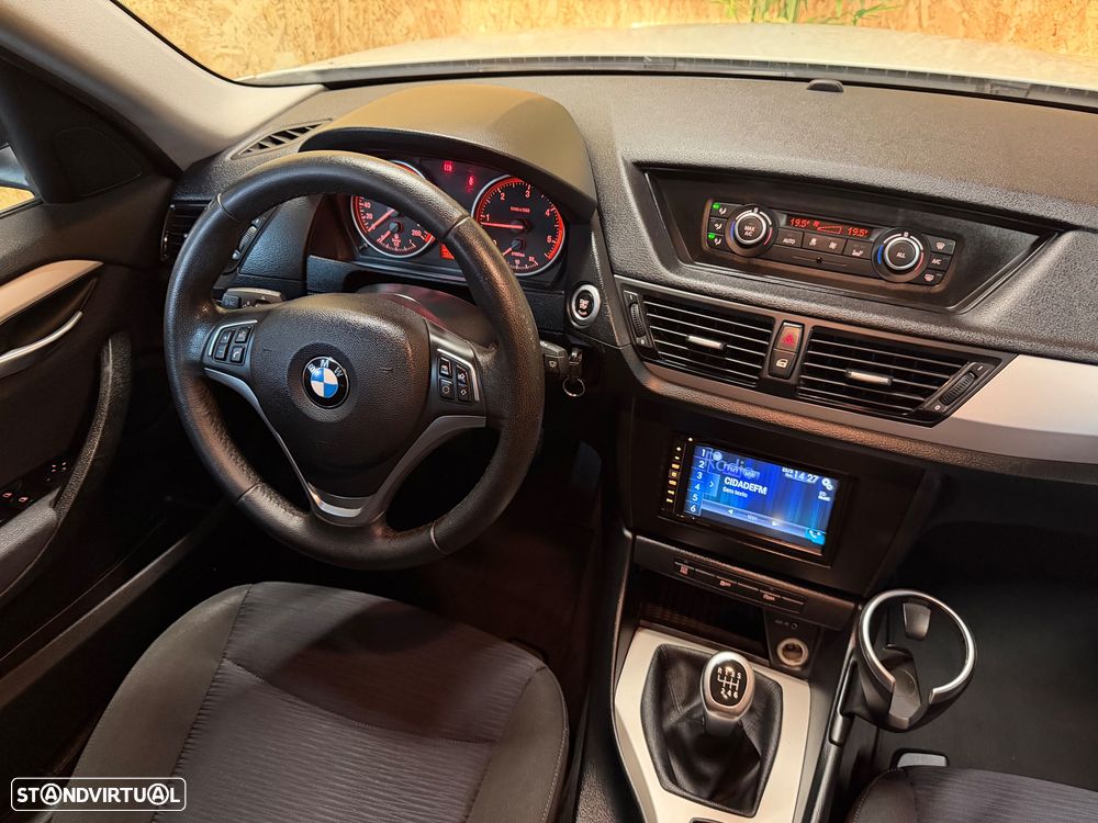 BMW X1 16 d sDrive Line Sport - 18