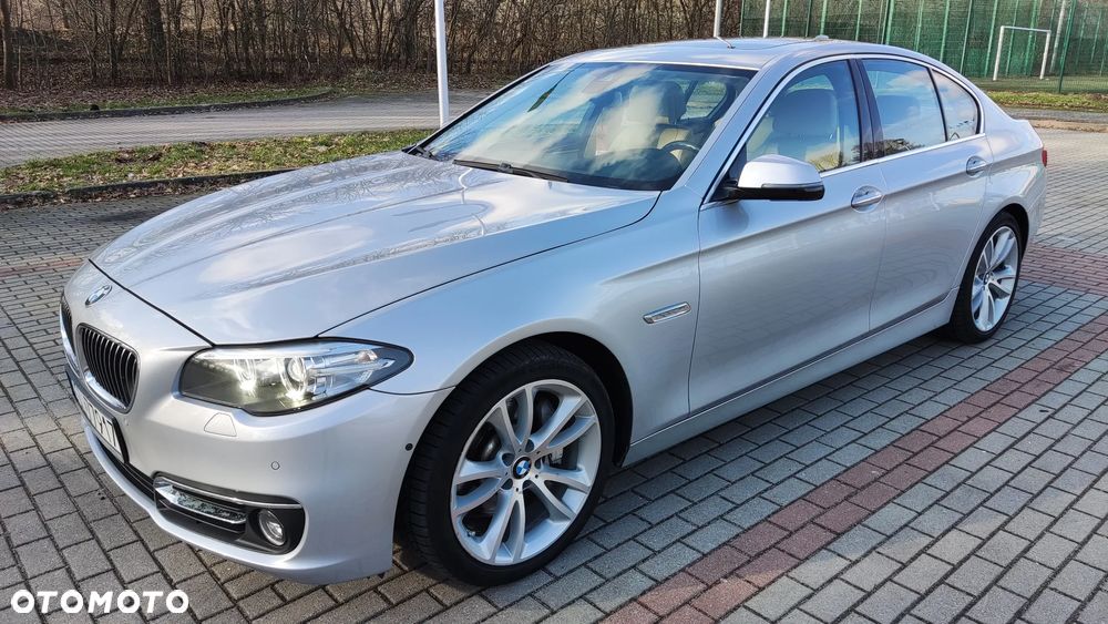 BMW Seria 5 535i xDrive Luxury Line - 1