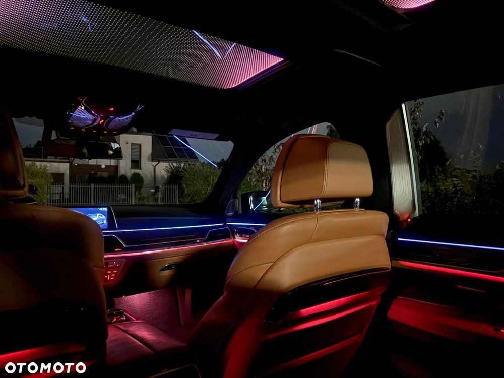 BMW Seria 7 740Li - 10