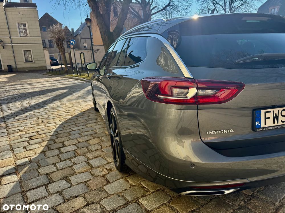 Opel Insignia 1.6 T Exclusive S&S - 17