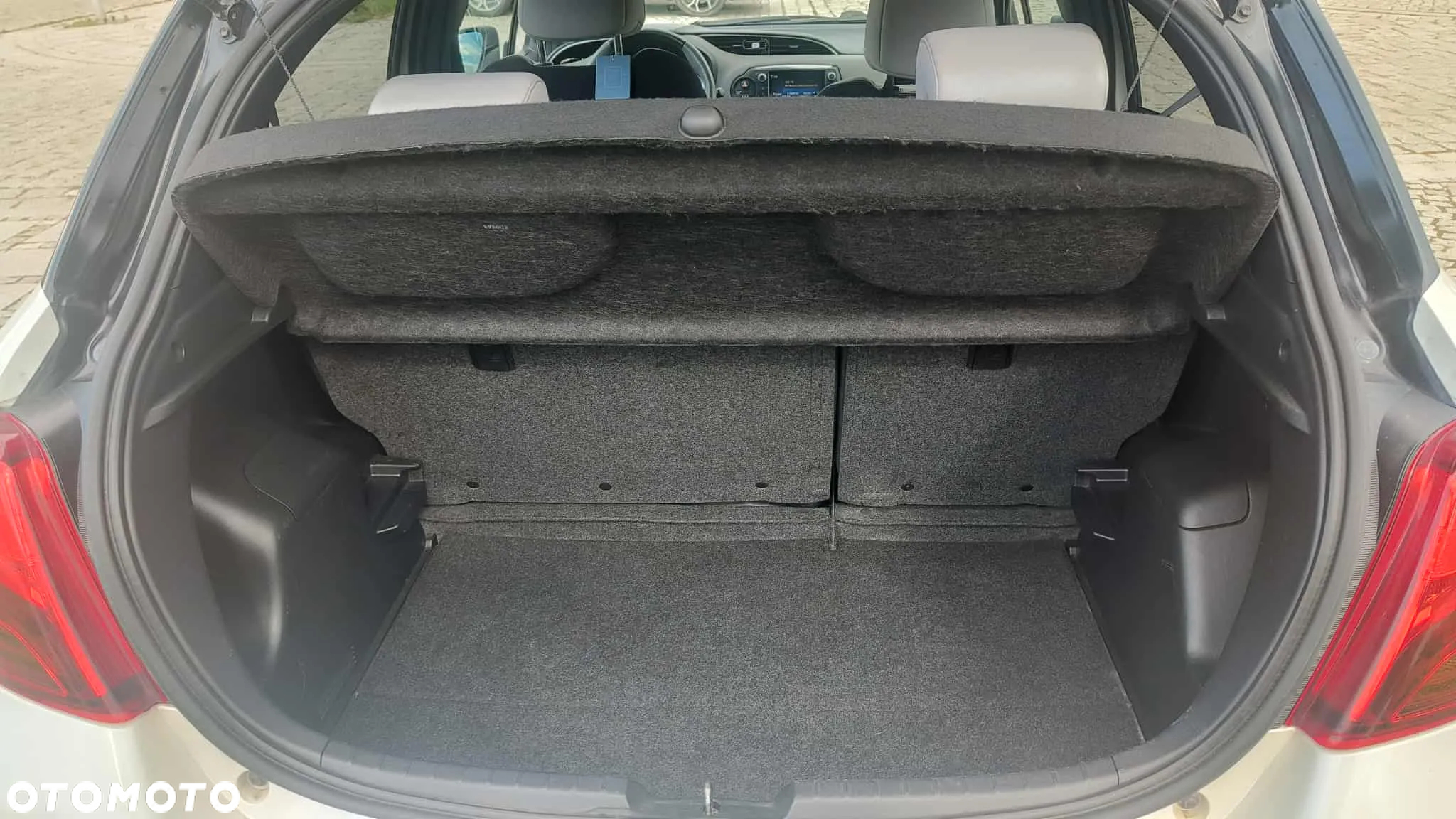 Toyota Yaris - 6