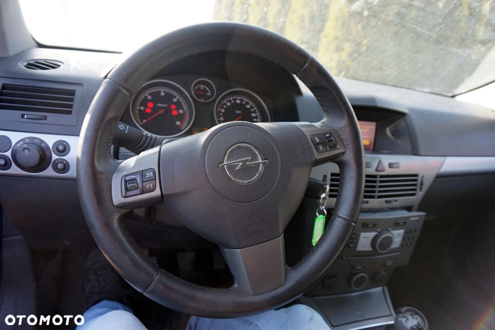 KIEROWNICA ASTRA III H  OPEL 2004-2006 - 3