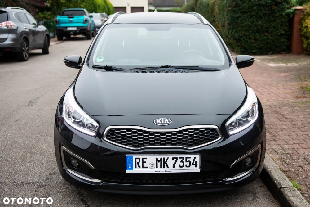 Kia Ceed 1.6 CRDi SCR L Business Line DCT - 2