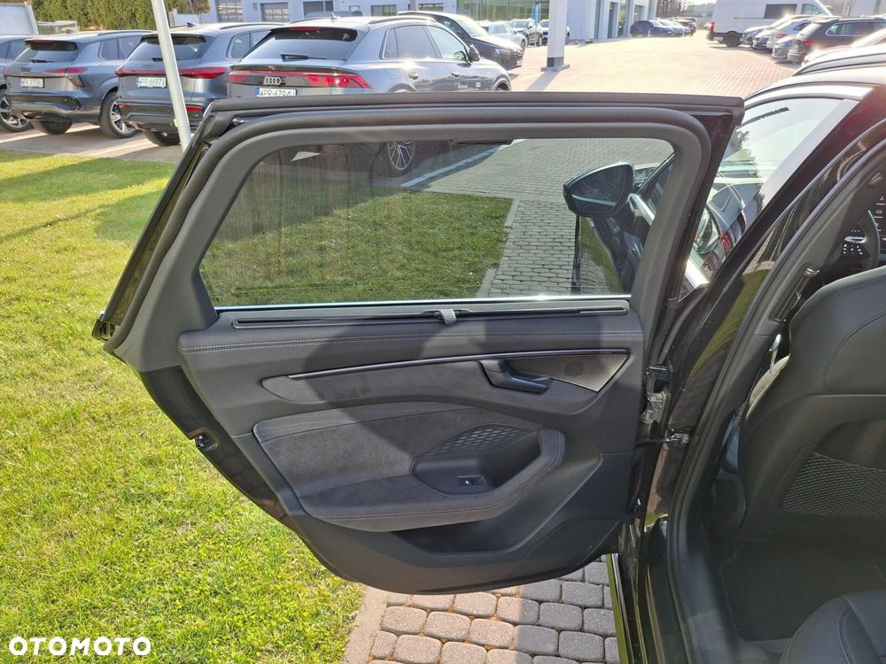 Audi A6 Avant - 28