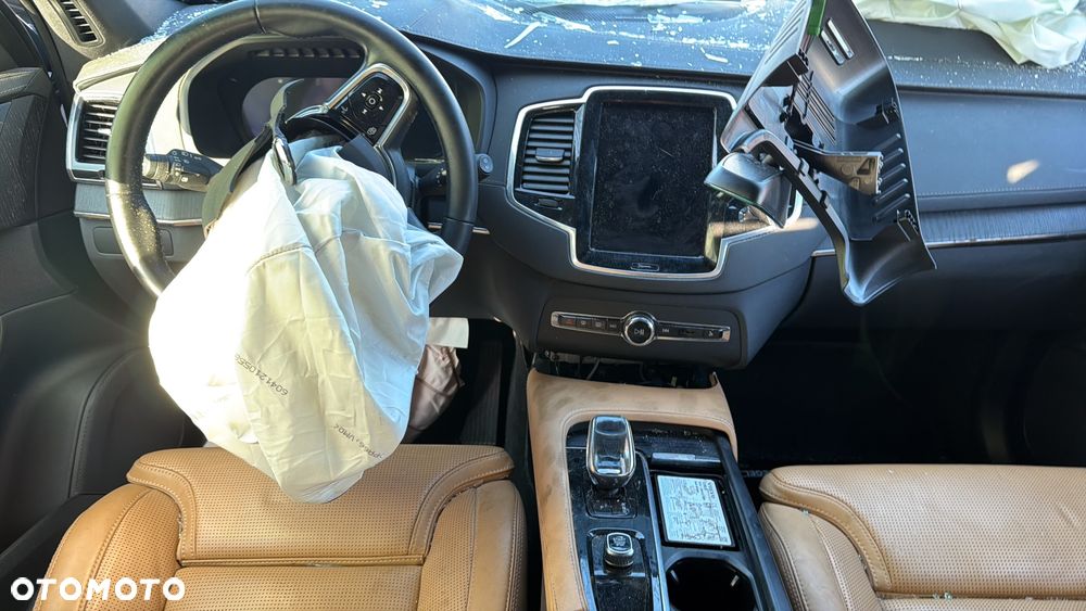 Volvo XC 90 T6 GPF AWD Inscription 7os - 39
