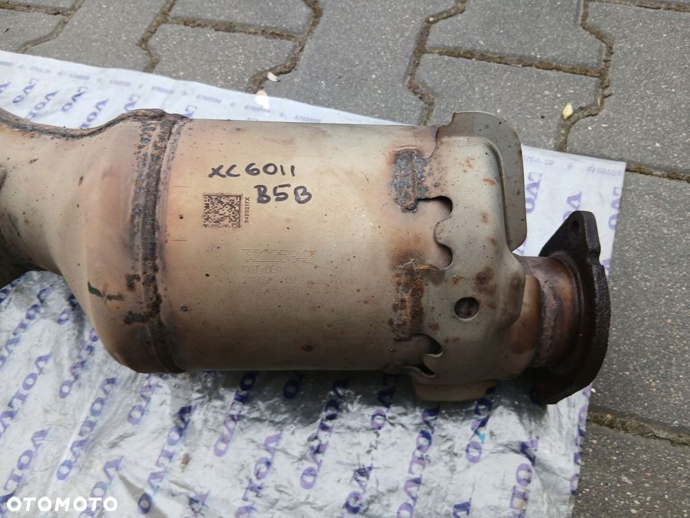 filtr katalizator 32225843 volvo xc60 ii 2020r b5b mild hybrid - 3