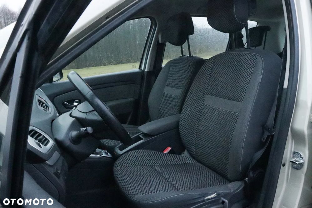 Renault Scenic - 11
