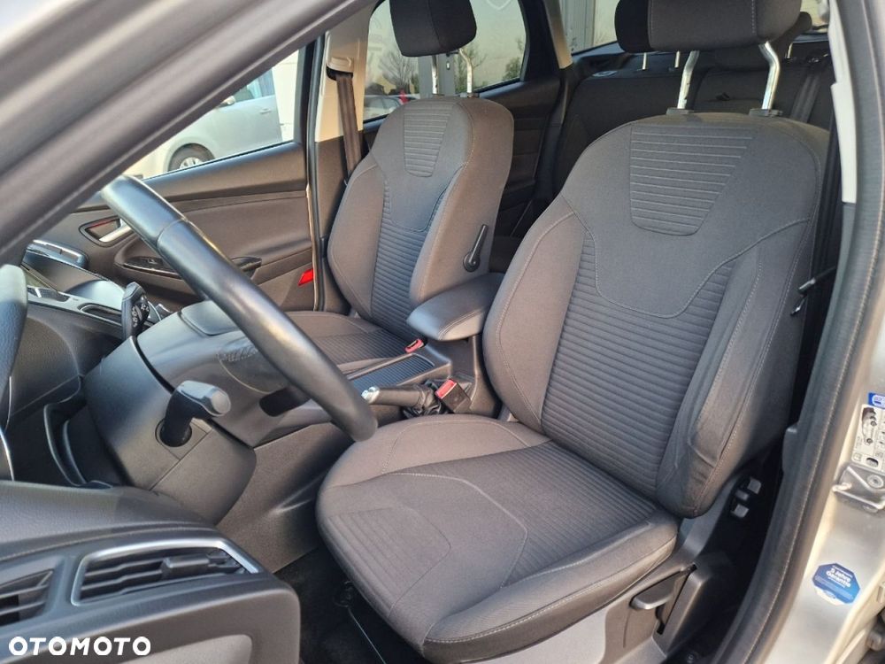 Ford Focus 1.0 EcoBoost Titanium - 11
