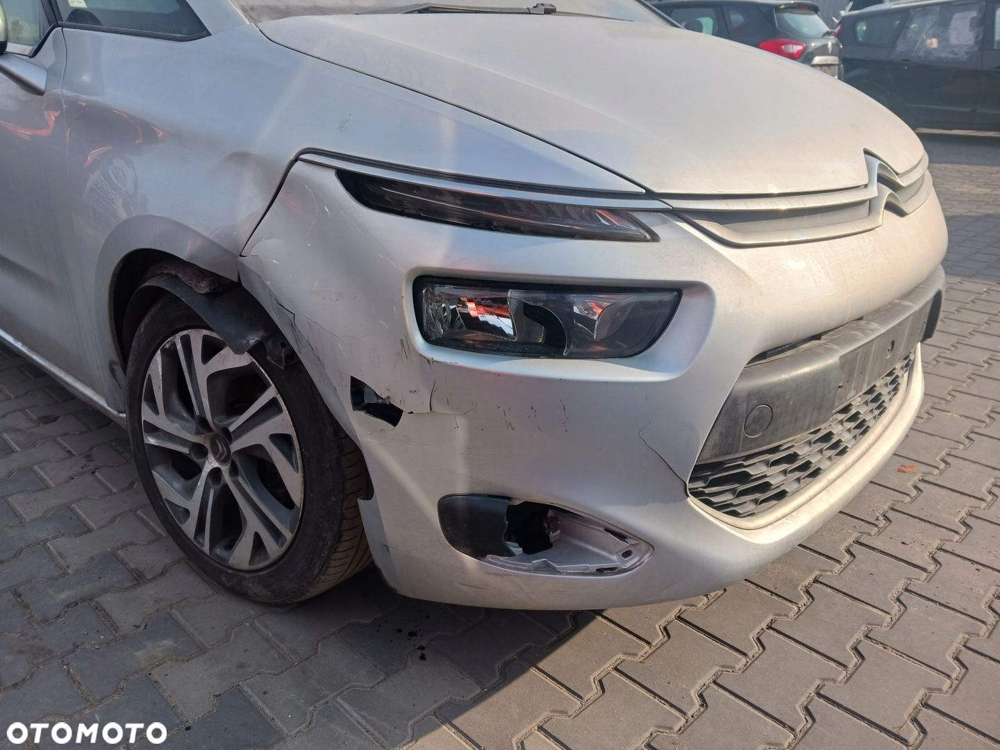 ZDERZAK PRZÓD CITROEN C4 PICASSO II 2013 ROK EZRC - 2