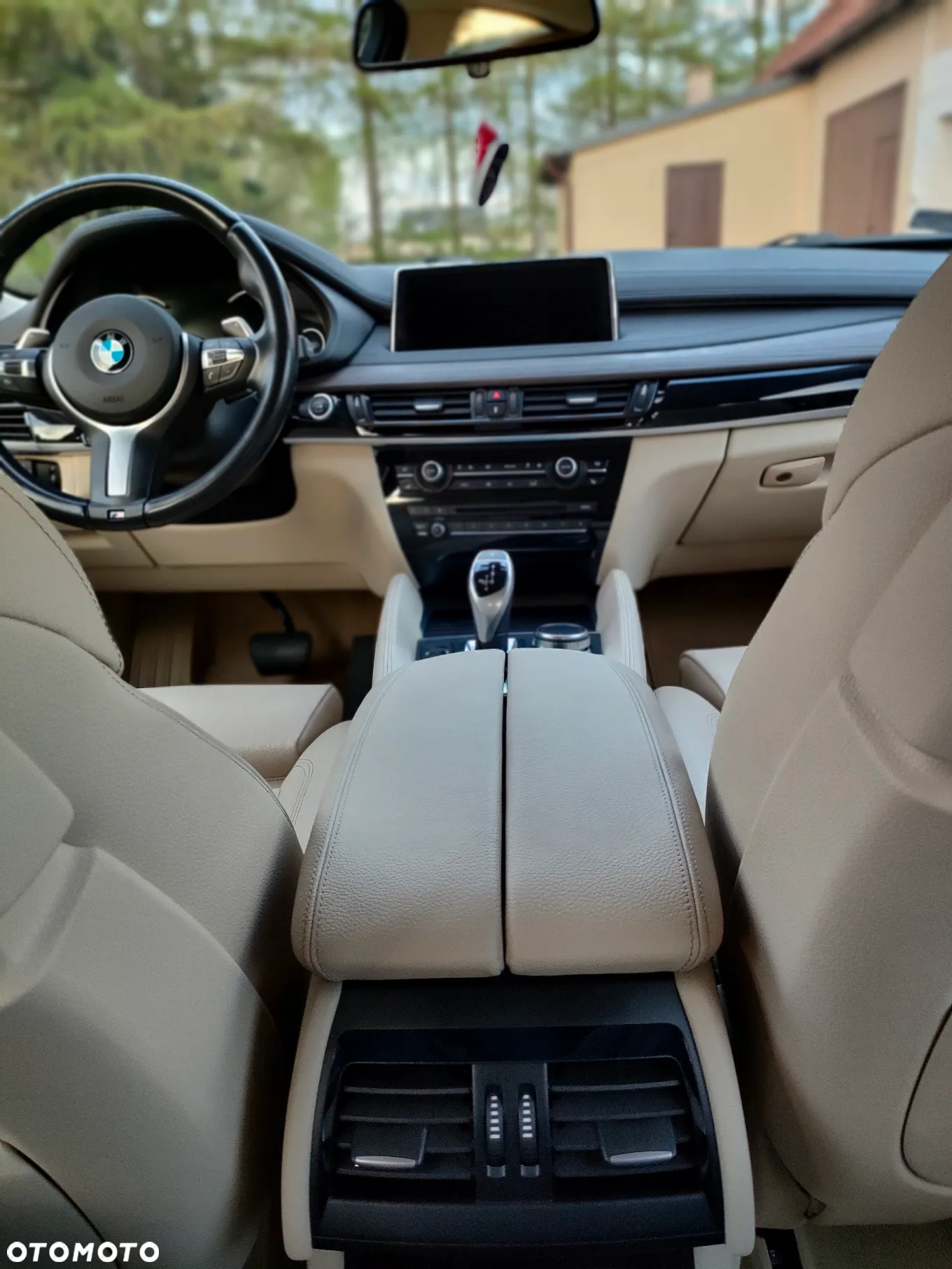 BMW X6 xDrive30d - 13