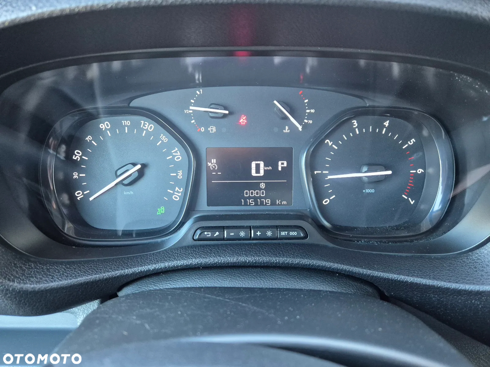 Toyota Proace - 8